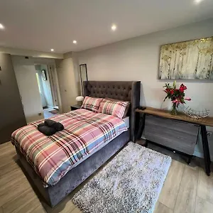https://apt-chapel-park-studio.hotels-newcastle-upon-tyne.com