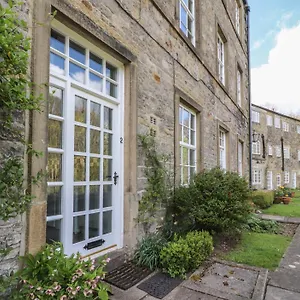 https://2-riverside-walk-skipton.yorkshirehotels.net